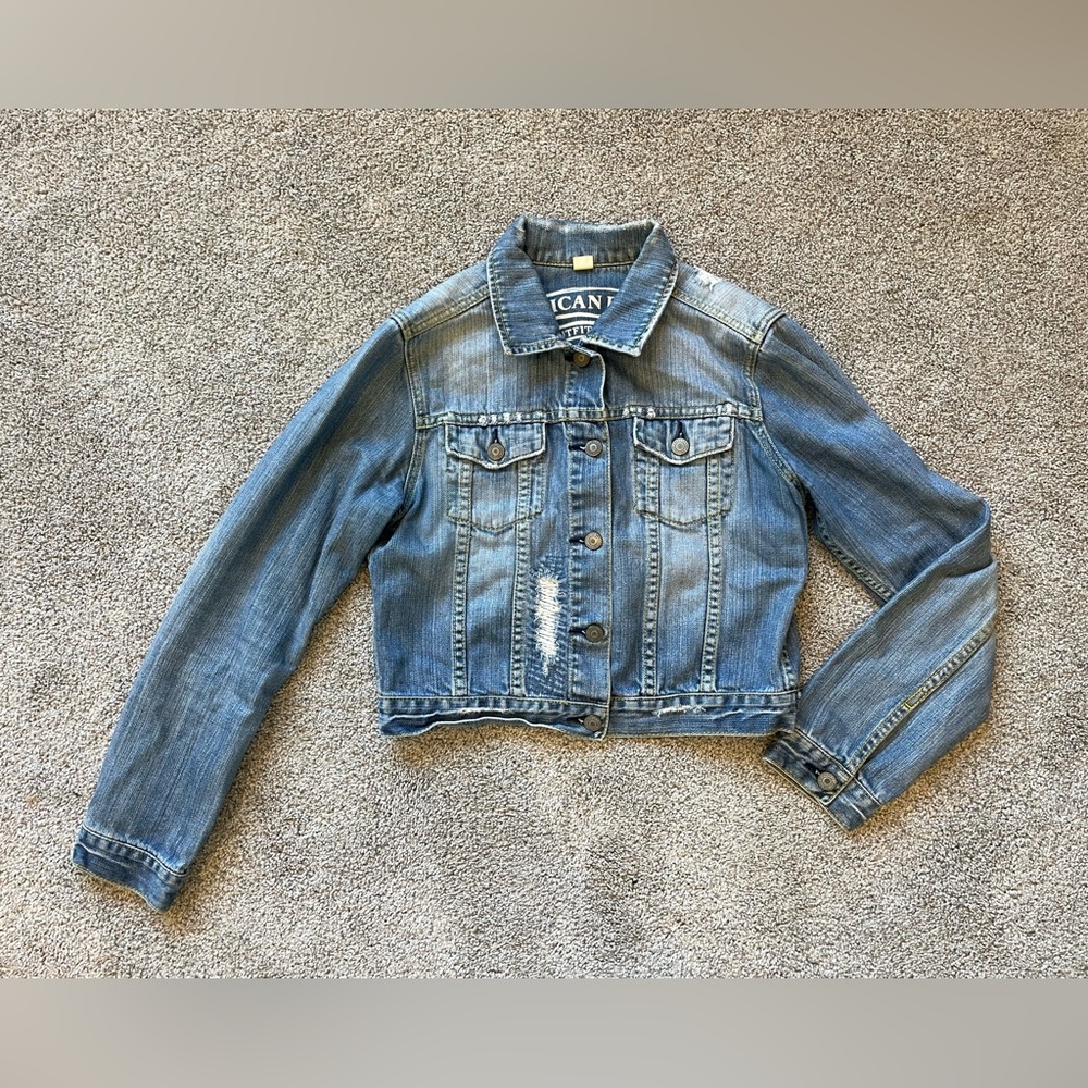 Women’s American Eagle Cropped Distressed Jean Trucker Jacket- Size Medium